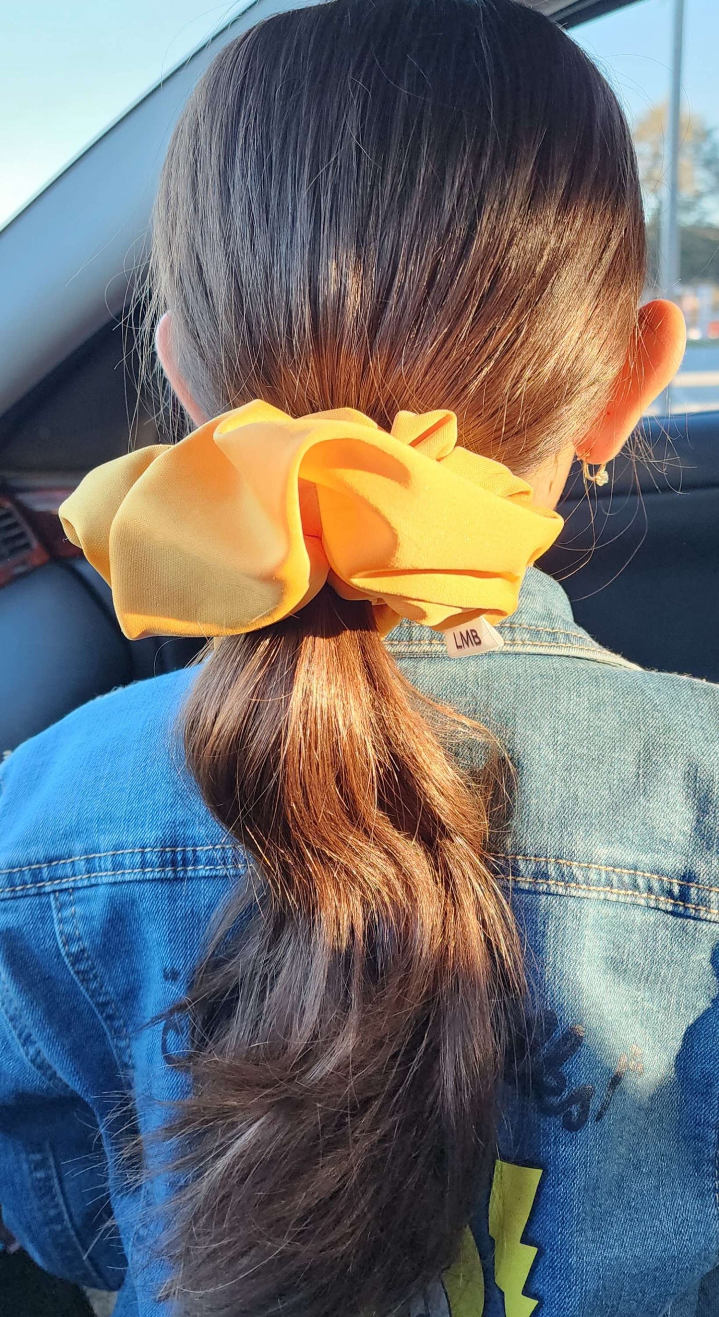 XL knit Scrunchies image 4